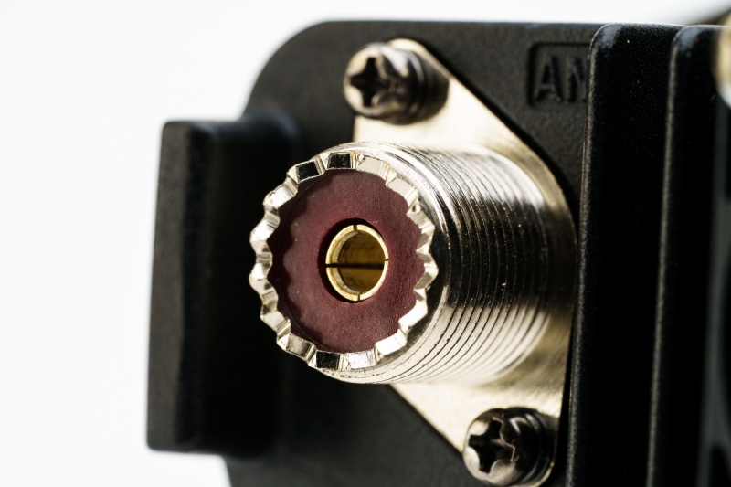  Цифровая радиостанция возимая Аргут А-703 VHF 